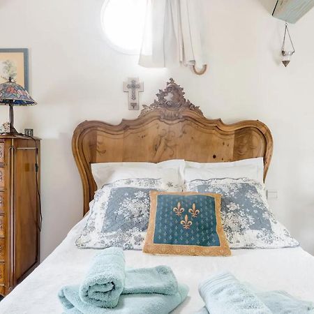 르보쎄 Agreable Chambre D'Hotes Avec Piscine B&B 외부 사진