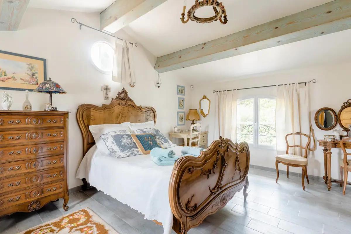 르보쎄 Agreable Chambre D'Hotes Avec Piscine B&B 외부 사진